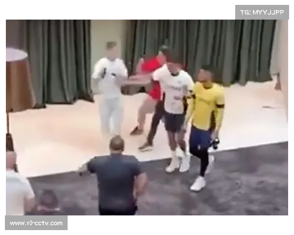 葡萄牙主场被逼平球迷失望媒体痛批防线补时阶段注意力不集中 葡萄牙主场被逼平球迷失望媒体痛批防线补时阶段注意力不集中